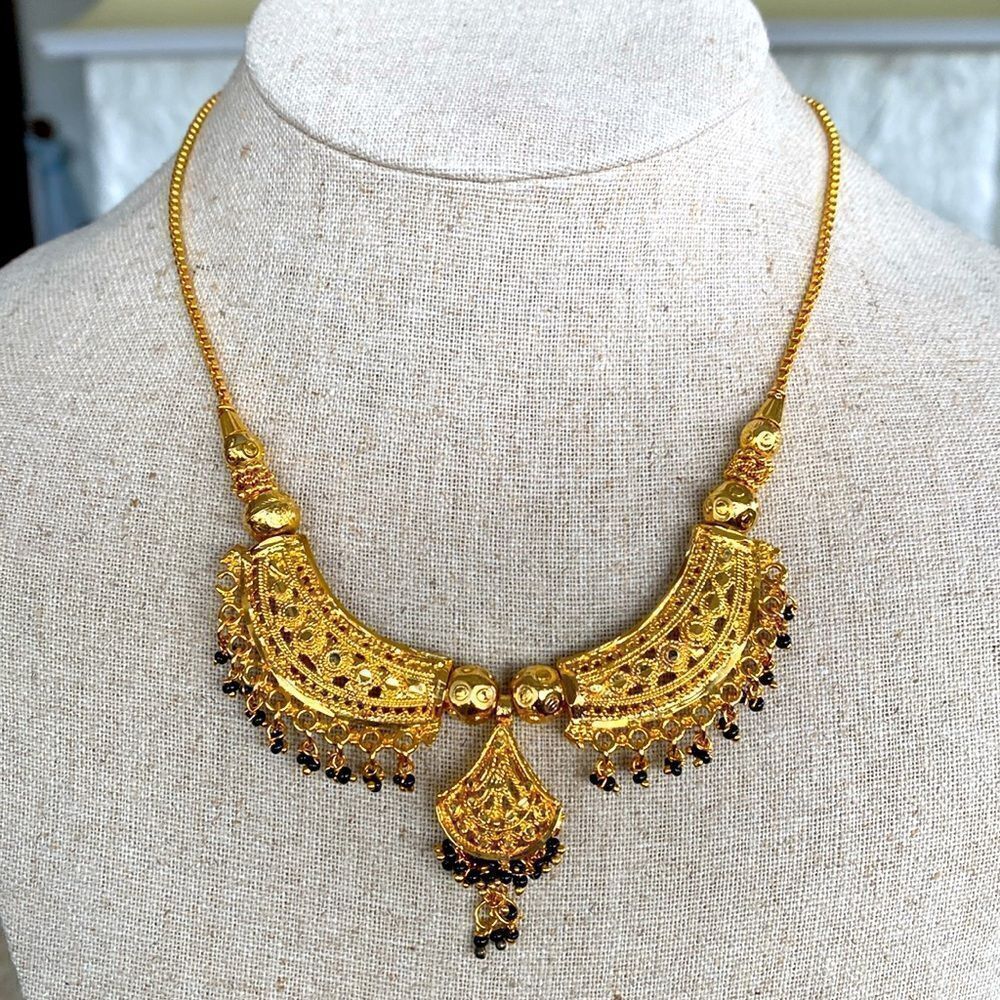 Bollywood Indian Gold Tone Neckkace
